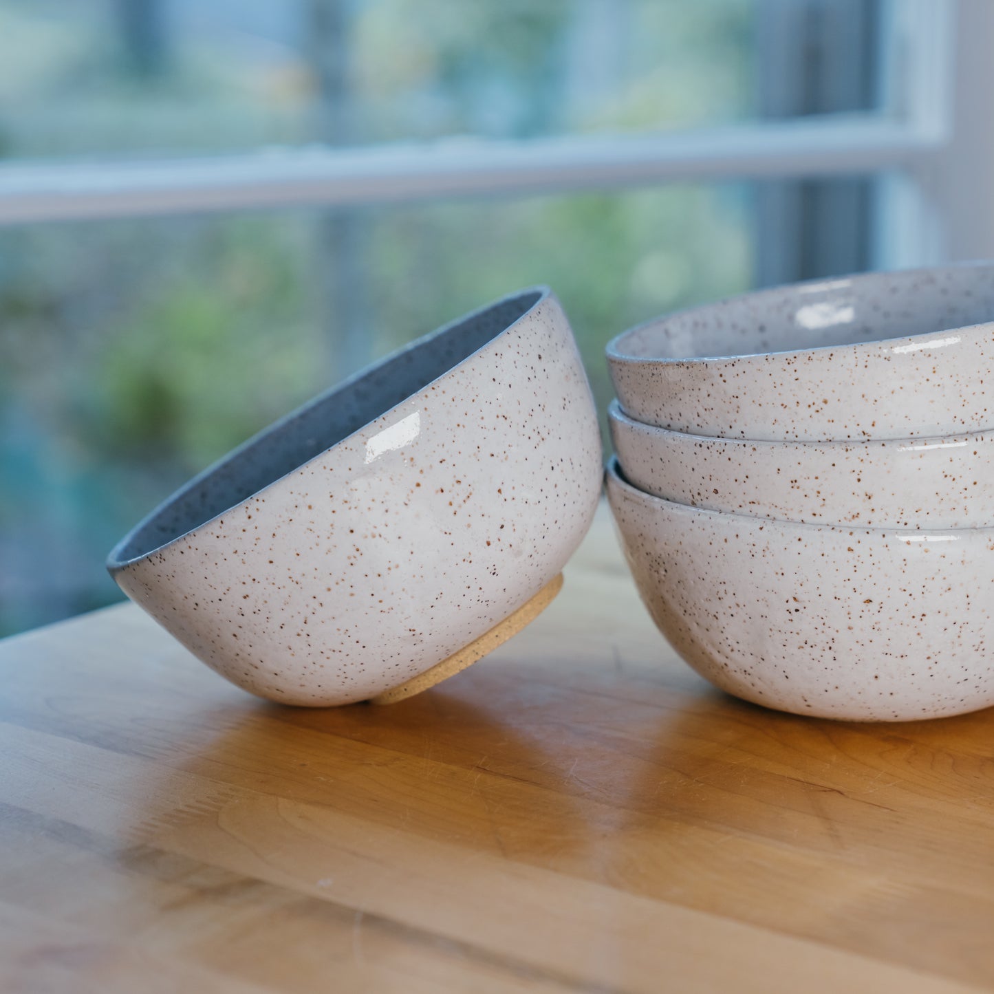 White Medium Bowls (Set of 4)