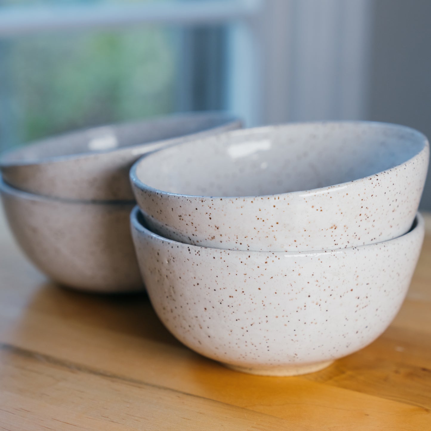 White Medium Bowls (Set of 4)