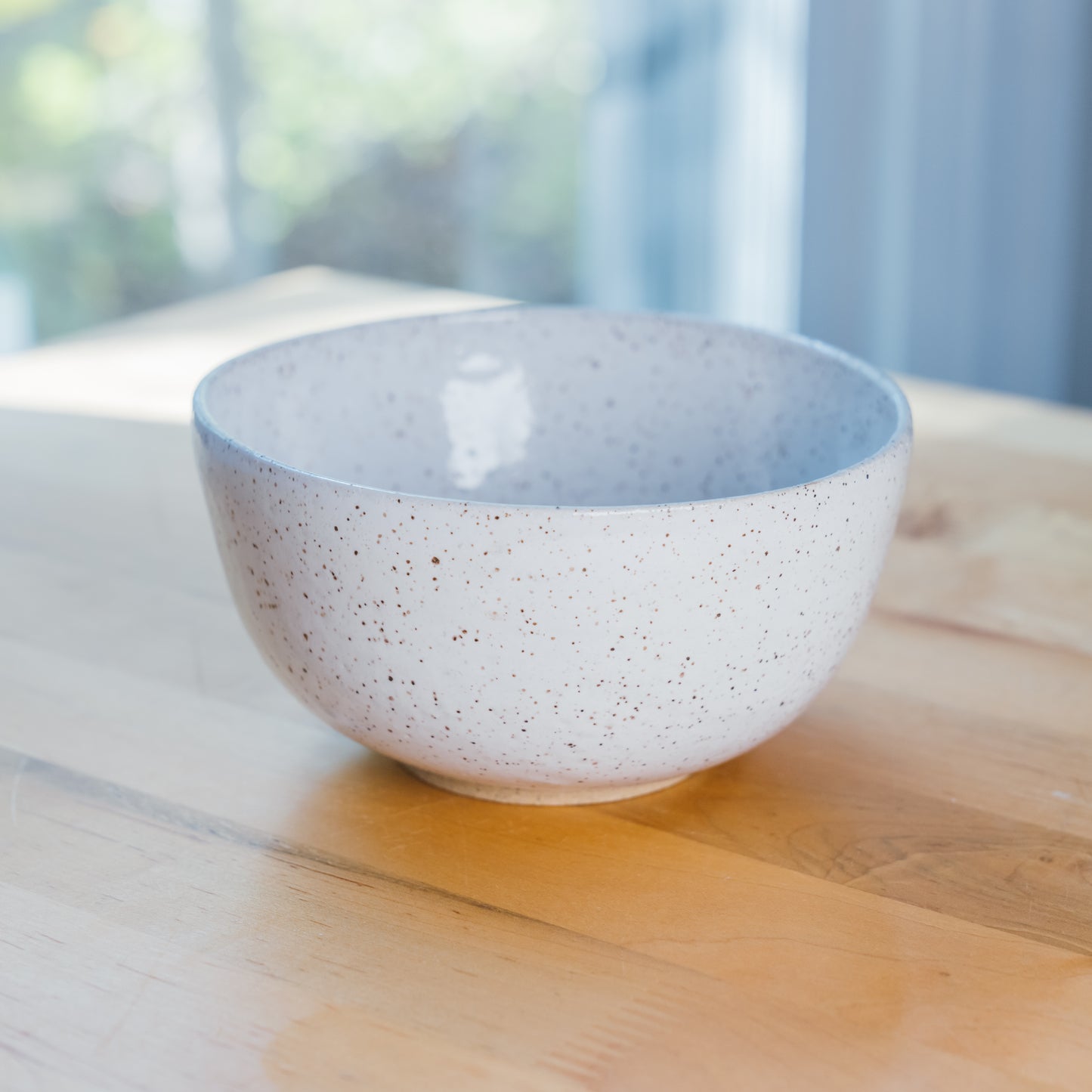 White Medium Bowls (Set of 4)