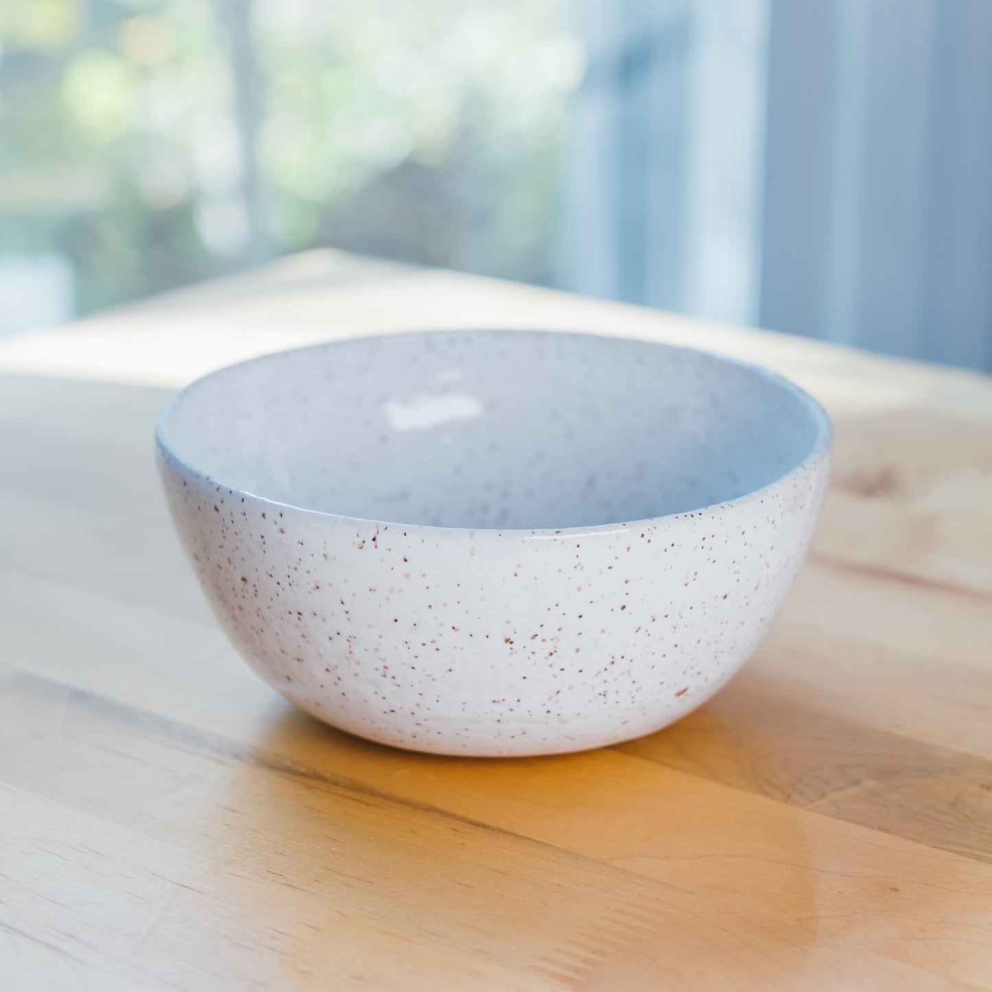 White Medium Bowls (Set of 4)