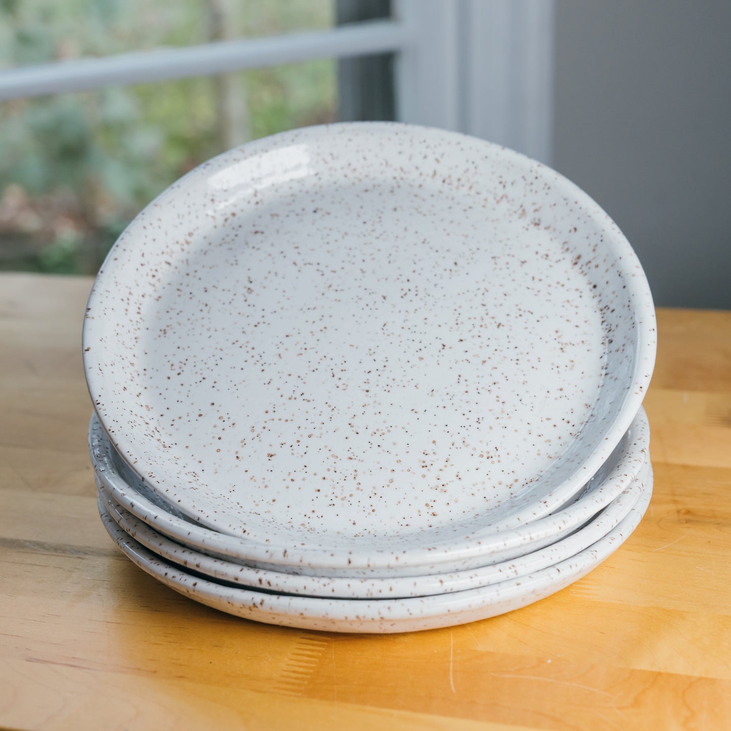 White Dinner Plates (Set of 4)