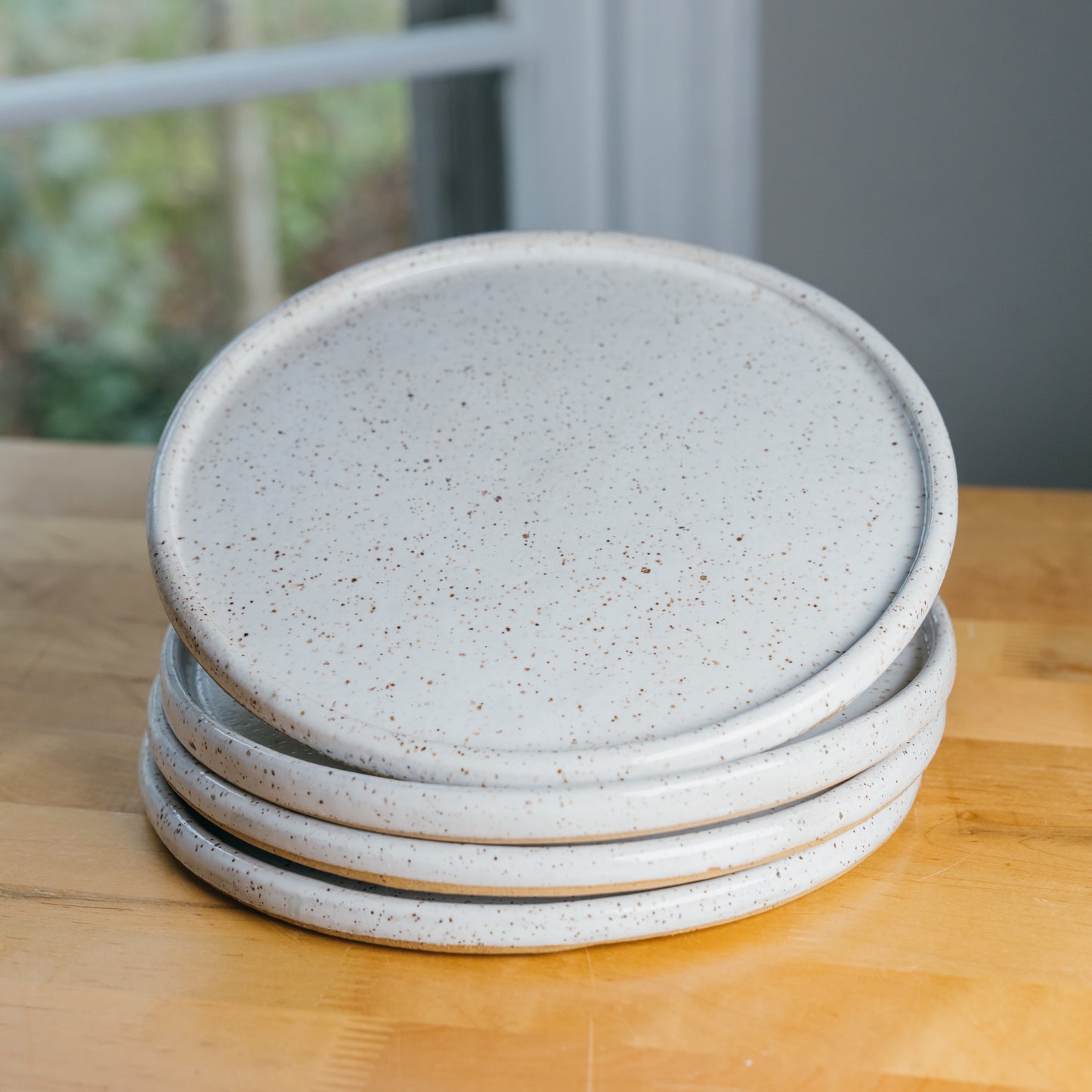 White Lunch Plates (Set of 4)